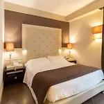 Western Perla Del Porto Hotel 4*