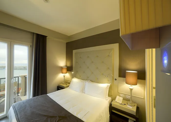 Western Perla Del Porto Catanzaro