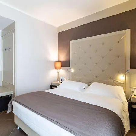 Western Perla Del Porto Catanzaro