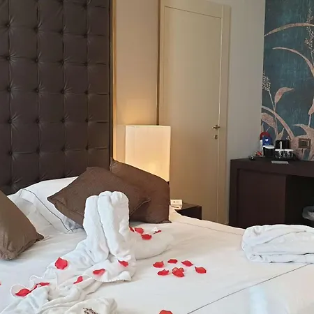 فندق Western Perla Del Porto كاتانزارو