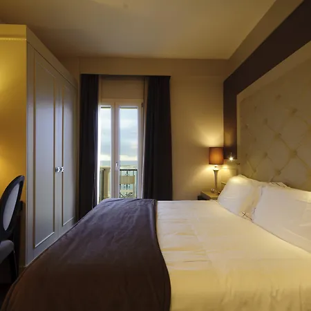 Western Perla Del Porto 4* كاتانزارو