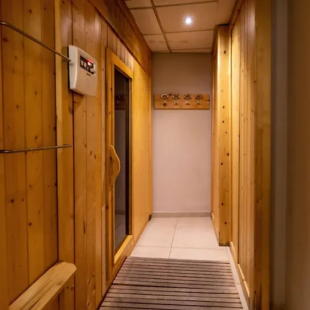 Western Perla Del Porto 4* كاتانزارو