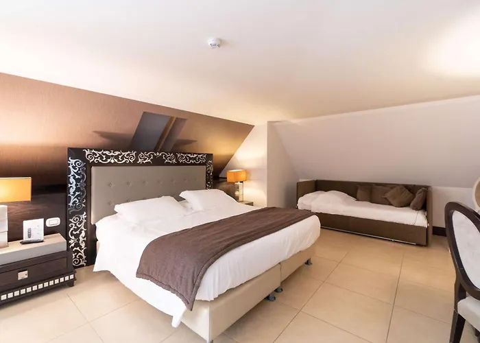 Western Perla Del Porto Catanzaro